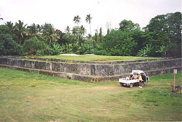 Toni's Sunday Tours in the pick-up