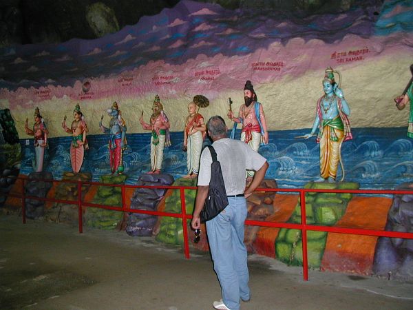 batu_caves_2083.jpg<BR>